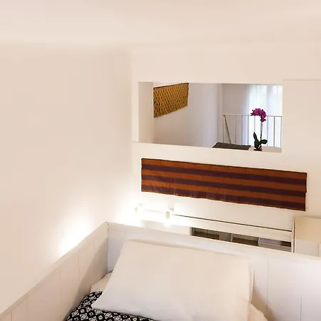 Elio Apartment Apartman *